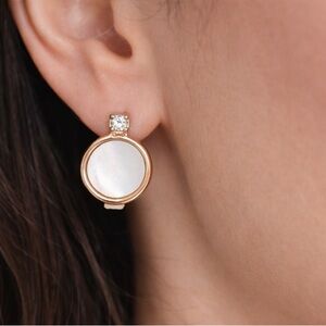 Laundry By Shelli Segal Gold and White Round Earrings